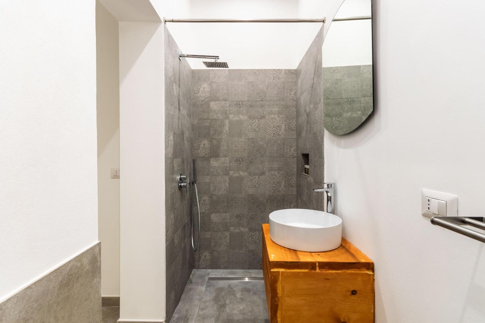 אבולה Il Moro Rooms מראה חיצוני תמונה