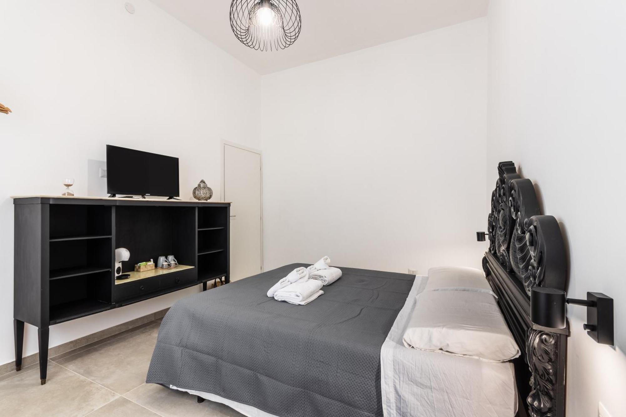 אבולה Il Moro Rooms מראה חיצוני תמונה