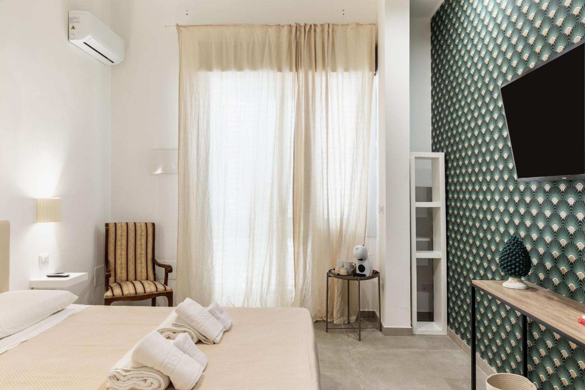 אבולה Il Moro Rooms מראה חיצוני תמונה